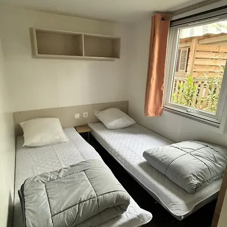 Mh T003 3 38m2 Annee Juin 2021 Clim Tv Lave Vaisselle Dans 4 Etoiles Campsite Saint-Julien-en-Born