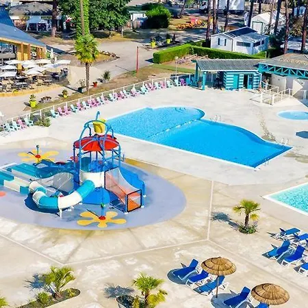 Campsite Mh T003 3 38m2 Annee Juin 2021 Clim Tv Lave Vaisselle Dans 4 Etoiles Saint-Julien-en-Born